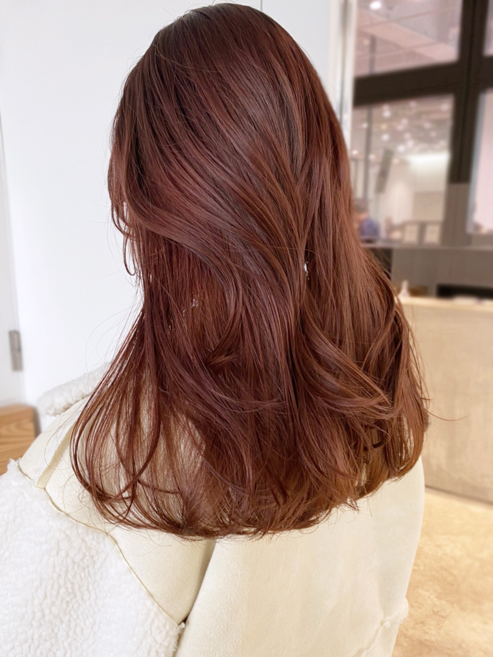 ピンクブラウンレイヤー ショコラベージュボブルフベビーバング Ba Album Hair