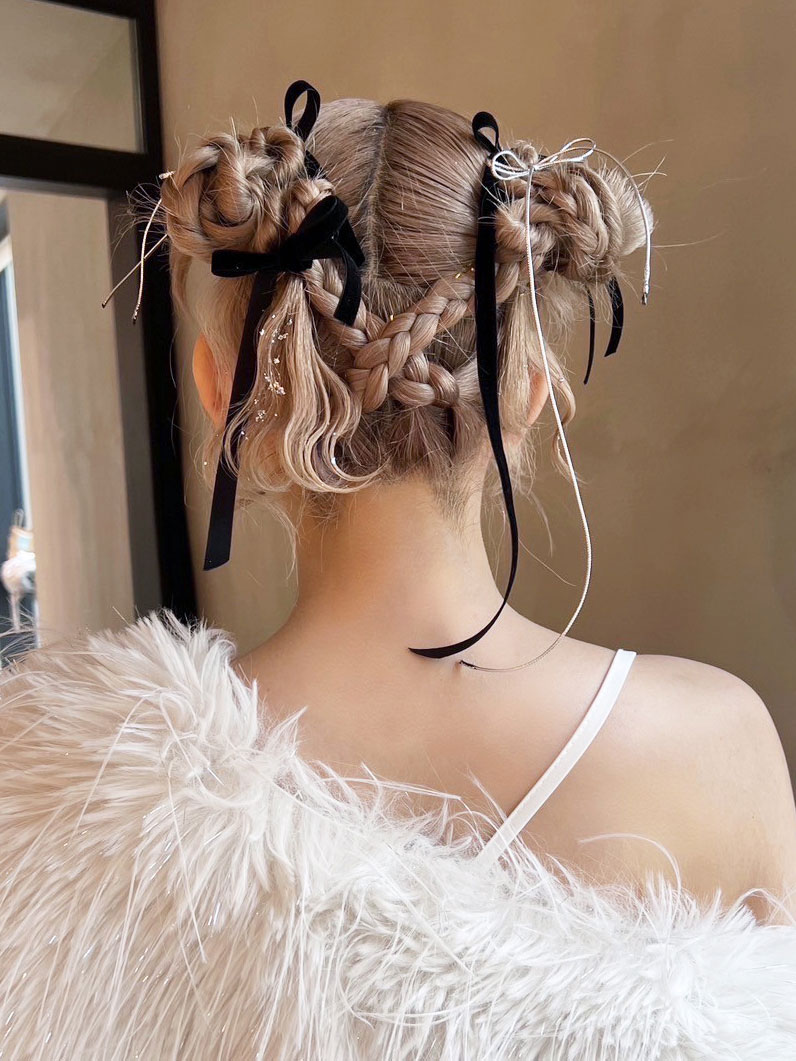ロング顔周りレイヤー韓国ヘア美髪おくれ毛_ba547631