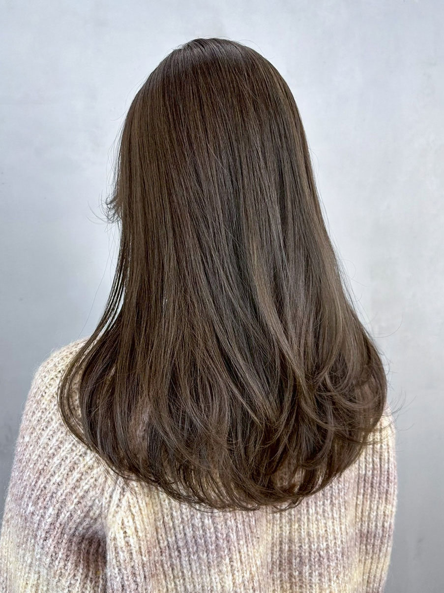 美髪くびれヘアロング顔周りレイヤー韓国ヘア_ba551491