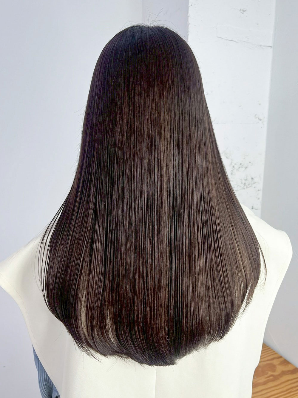 ロンググレージュ美髪オリーブベージュ顔周りレイヤー_ba554871