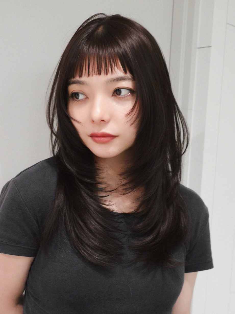 前髪カットロング暗めカラー韓国ヘア顔周りレイヤー_ba562361