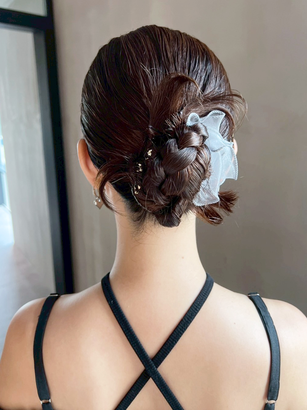 ロング暗めカラーフェイスフレーミングおくれ毛_ba565391