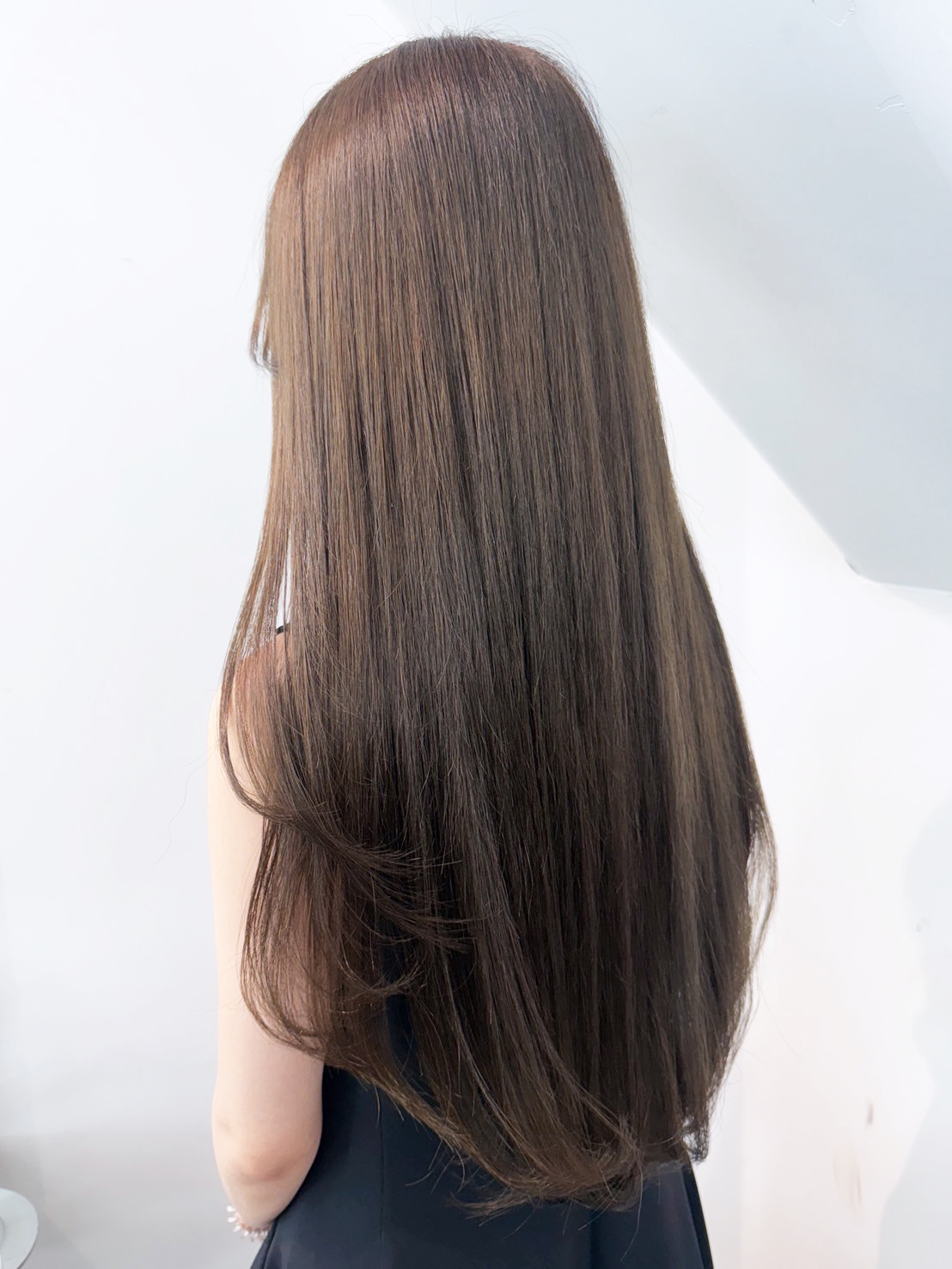 グレージュロングオリーブグレー韓国ヘア小顔_ba568201